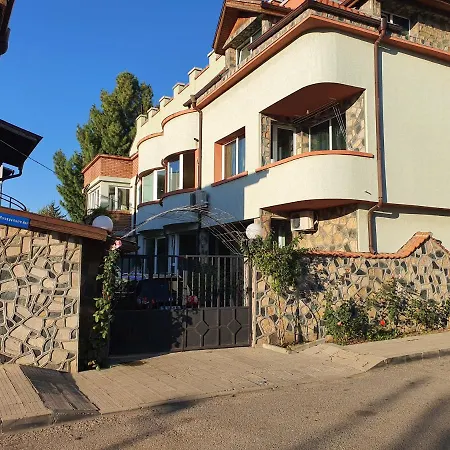 Апартамент За Гости 